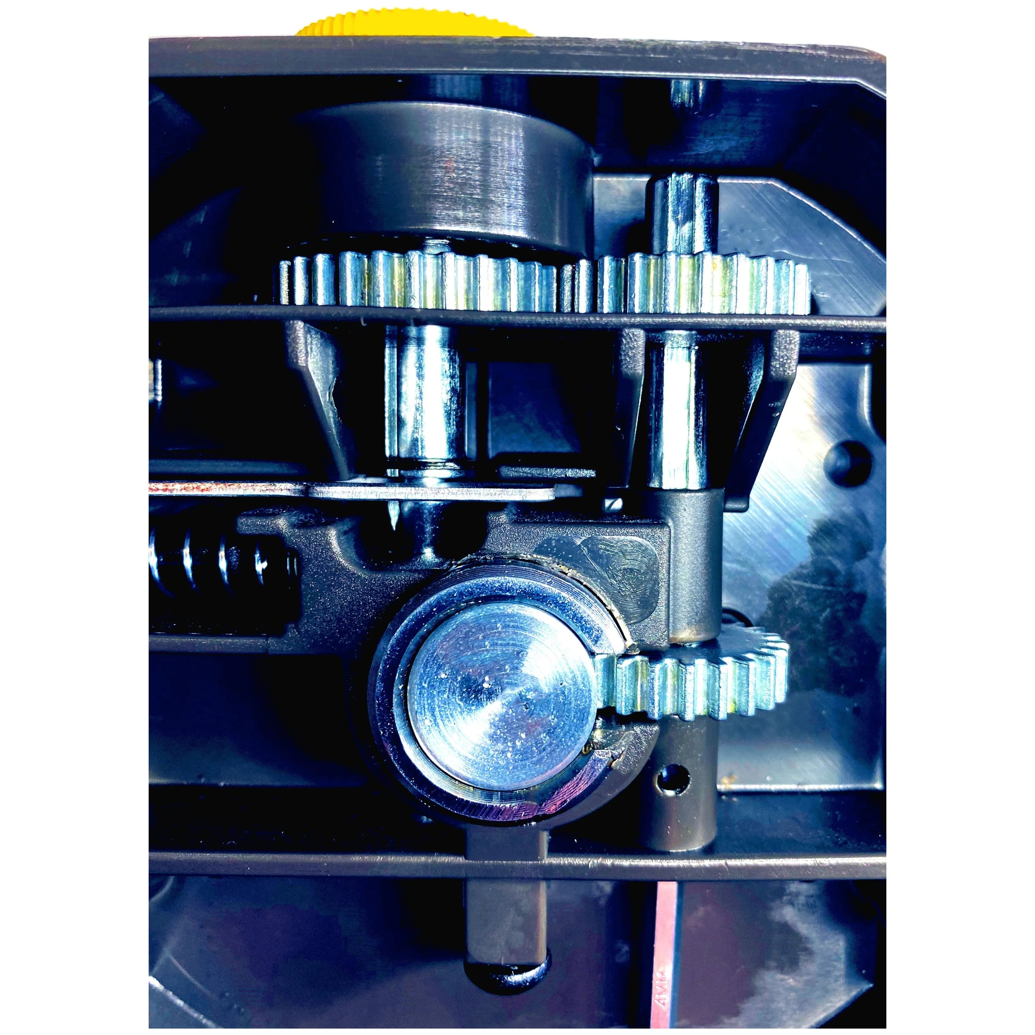 MX Shaft Into Upper Cog